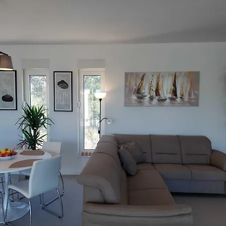 Villa Modern With Swimming Pool And Wellness Seline