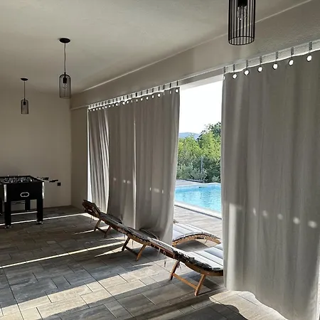 Modern With Swimming Pool And Wellness * Seline